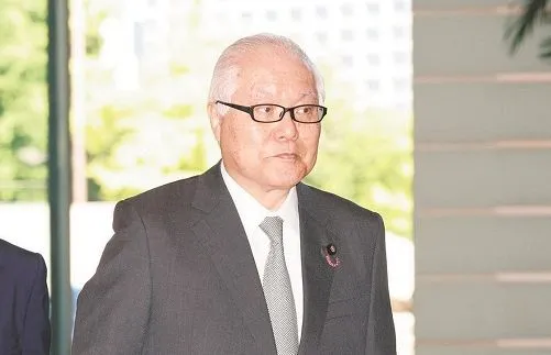 武見敬三の写真