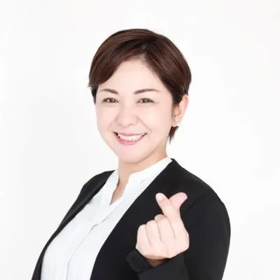 奥間綾乃（市議会議員）