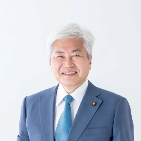 務台俊介の写真