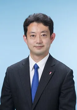 熊谷俊人の写真