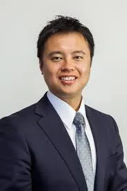 奥富精一