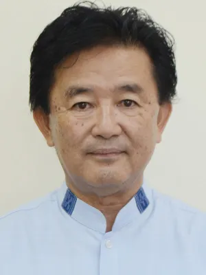 伊波洋一（参議院議員）