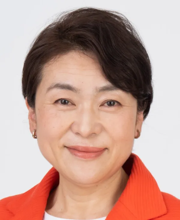 高木真理