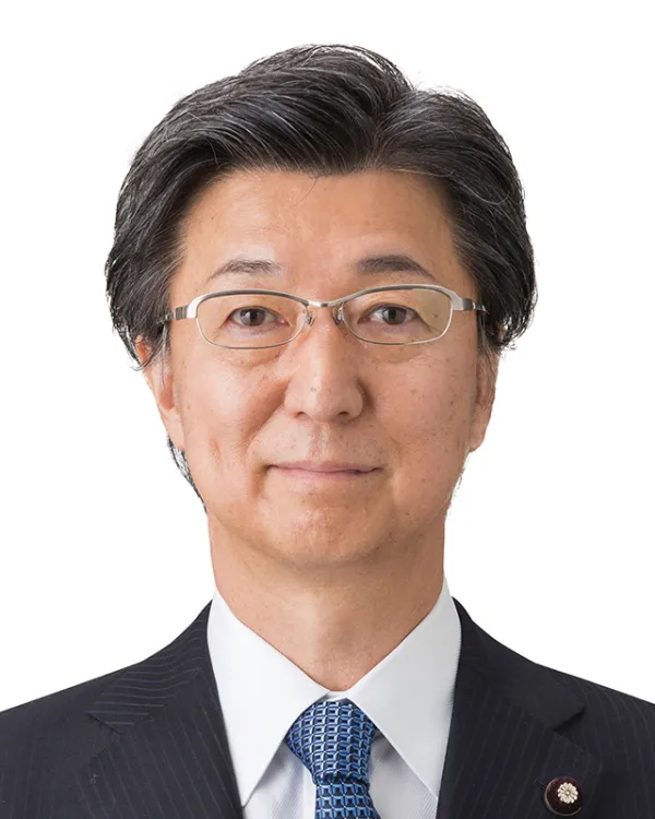 石井準一の写真