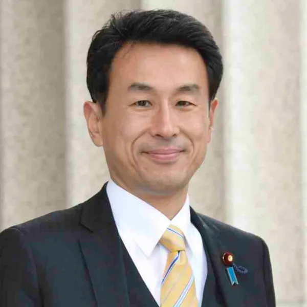 長尾敬