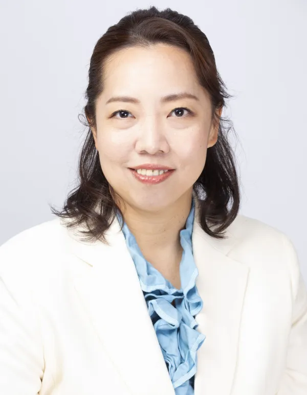 榎本二実子の写真
