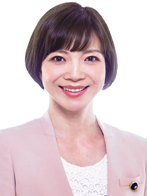 桐山ひとみの写真