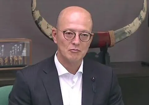 相沢崇文