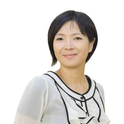 福原志瑠美の写真