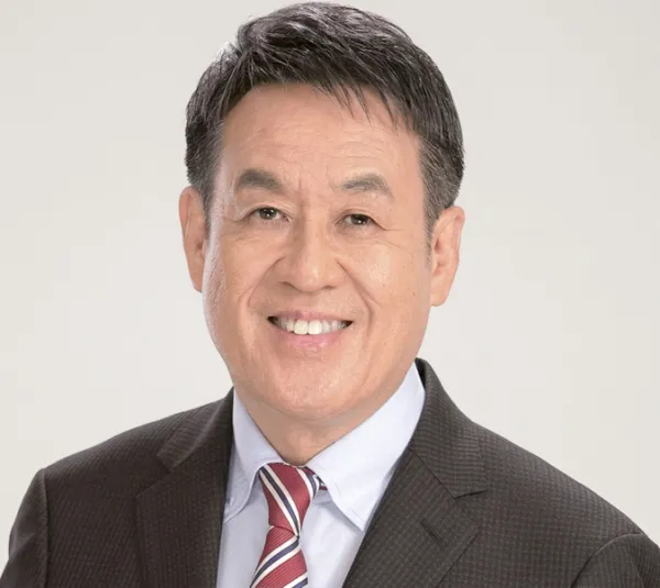 青木英二